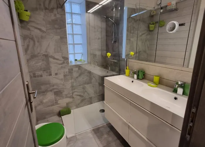 Διαμέρισμα Aix Centre Cosy Calme Garage Terrasse Εξ Λε Μπαν